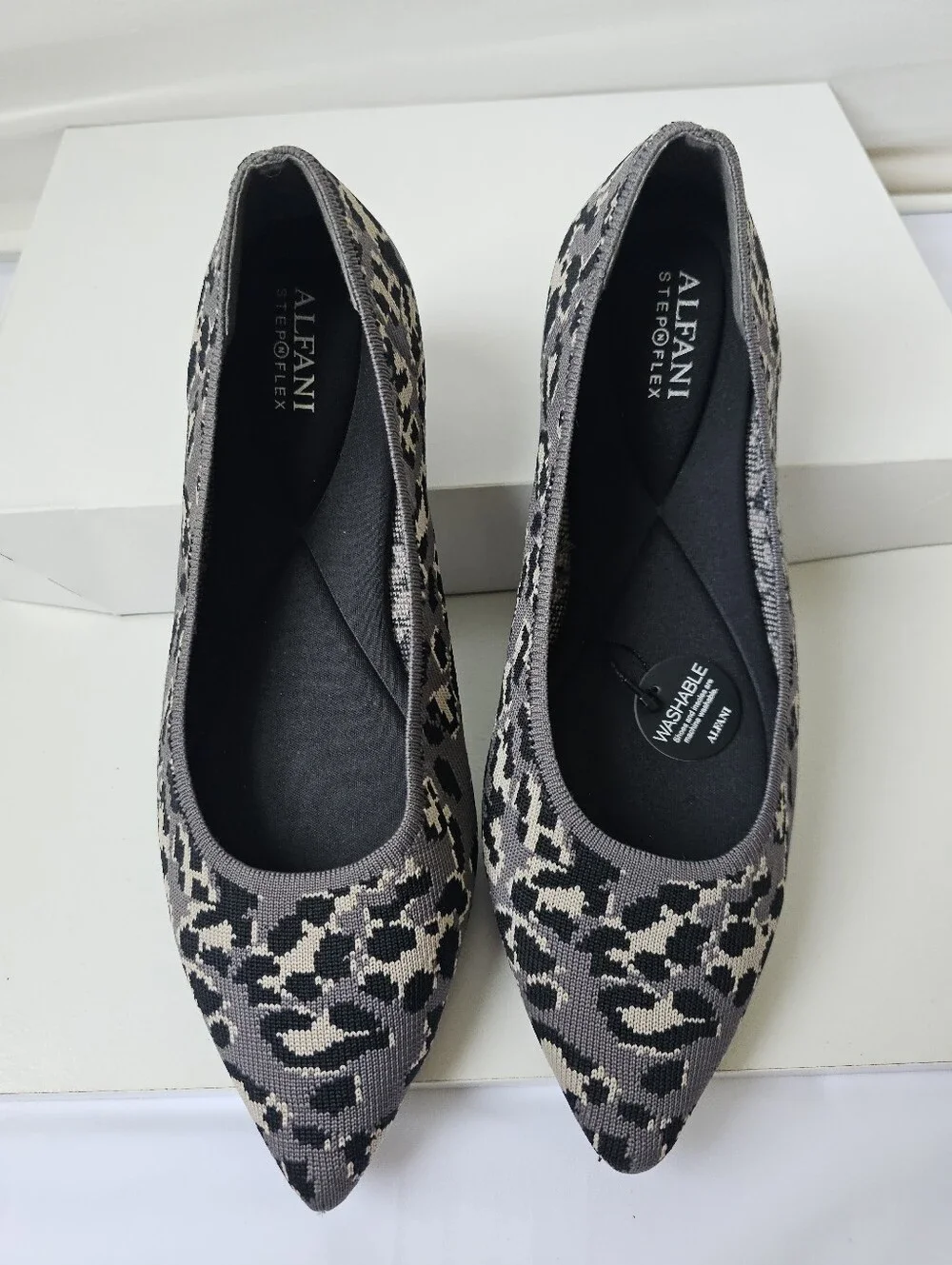 NWT Alfani Step Flex Pointed Toe Flats – Leopard Print (Size 10M)